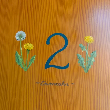 Restaurant Und Alte Schule