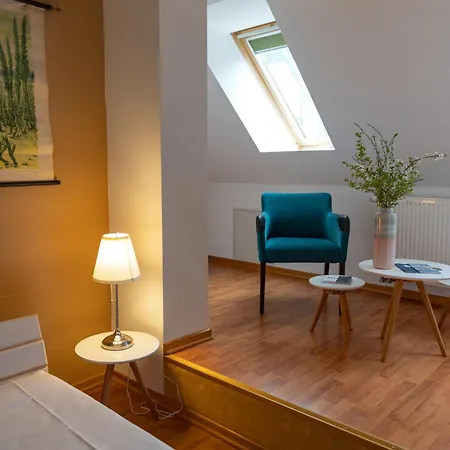 Restaurant Und Alte Schule * Furstenhagen