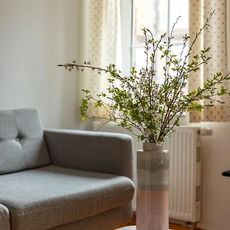 Hotel Restaurant Und Alte Schule *